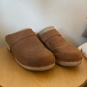 Lotta Stockholm clogs brown
